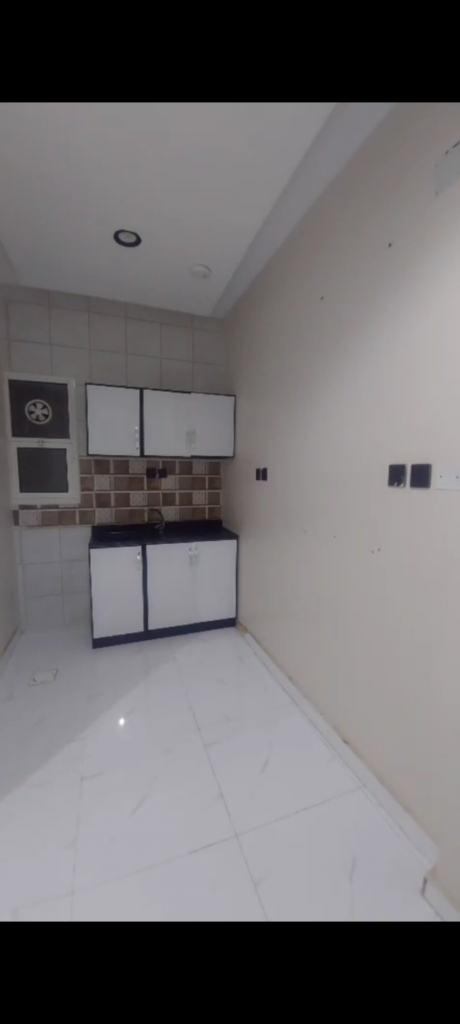 One-bedroom apartment for rent in Yarmouk neighborhood