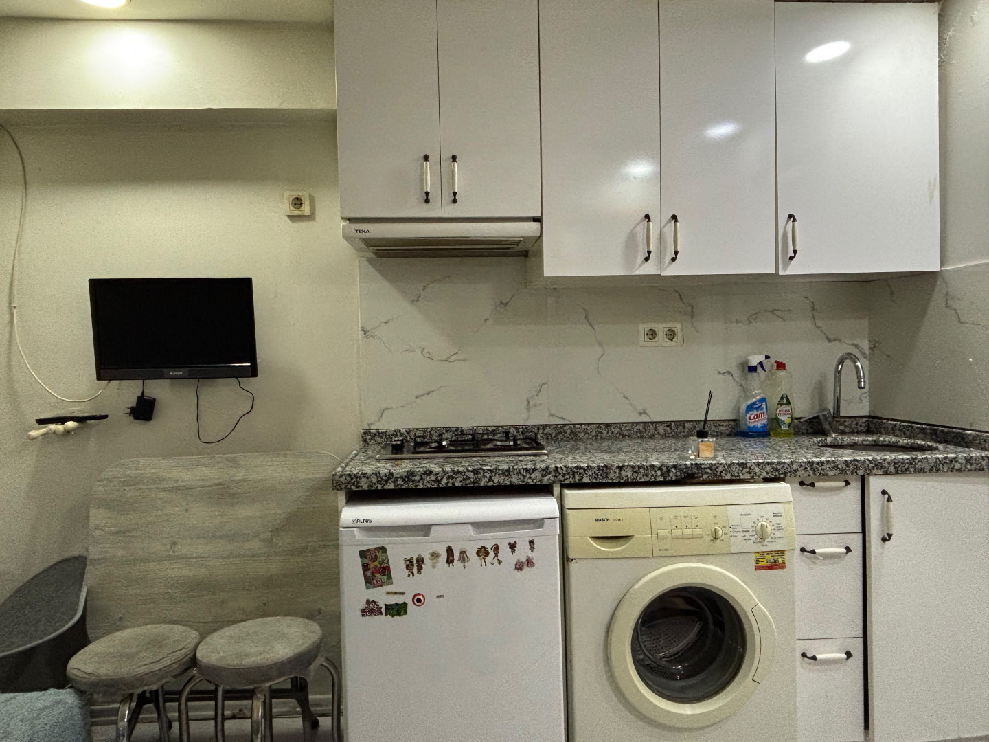 Furnished one-bedroom apartment