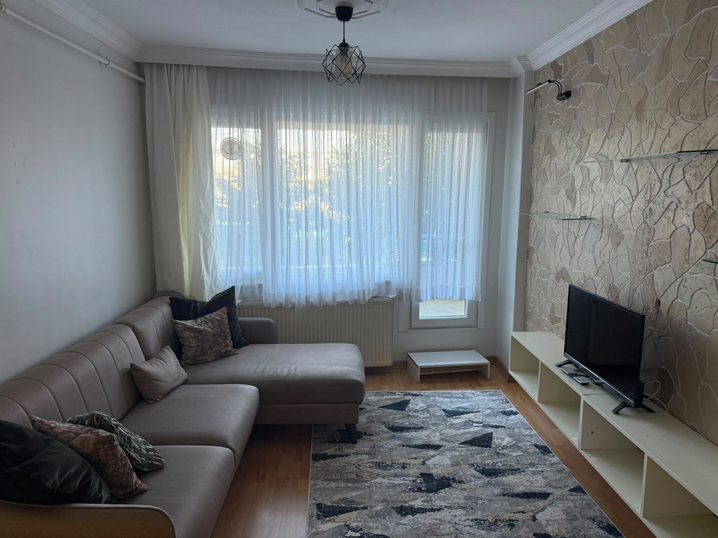 Neat one-bedroom apartment on the ground floor