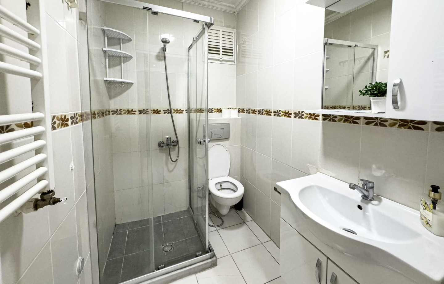 Two-bedroom apartment for tourist rent