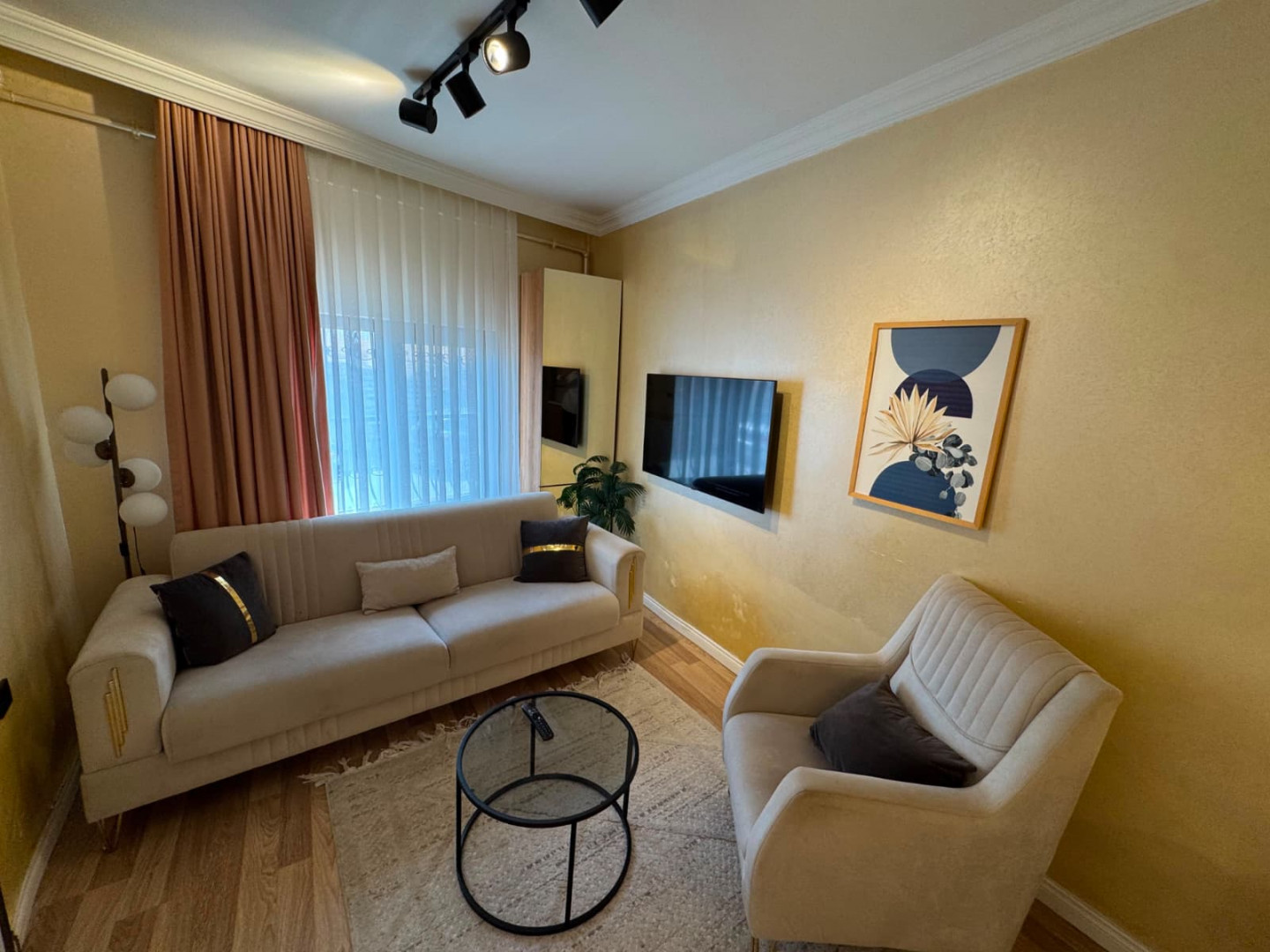 shk-ghrftyn-osal-mfrosh-omkyyk01789926398.jpg