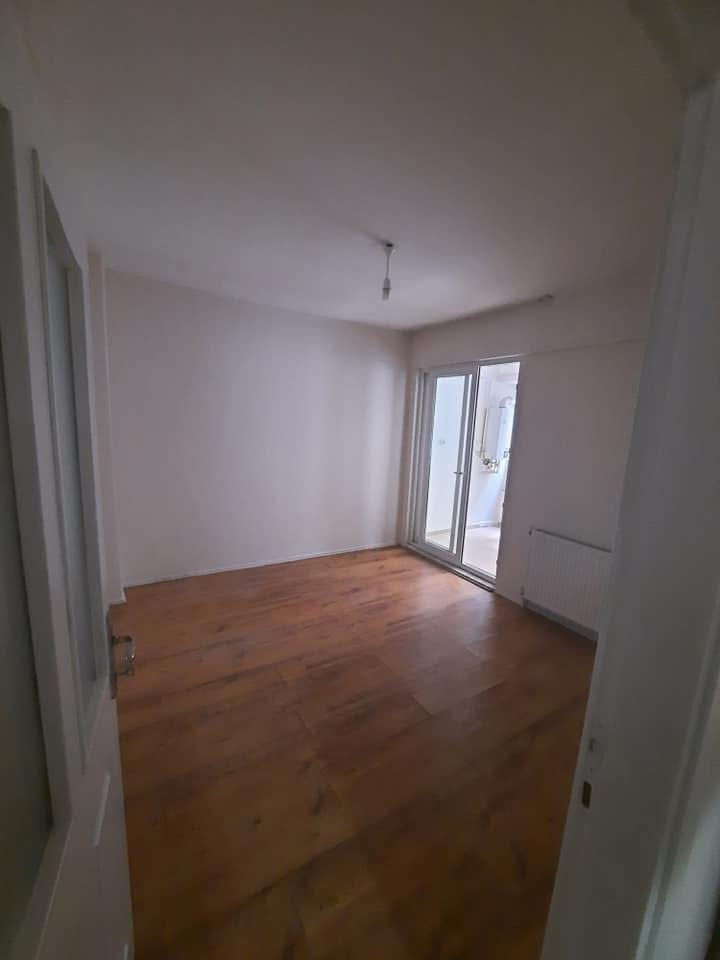Two-bedroom apartment with a living room, unfurnished