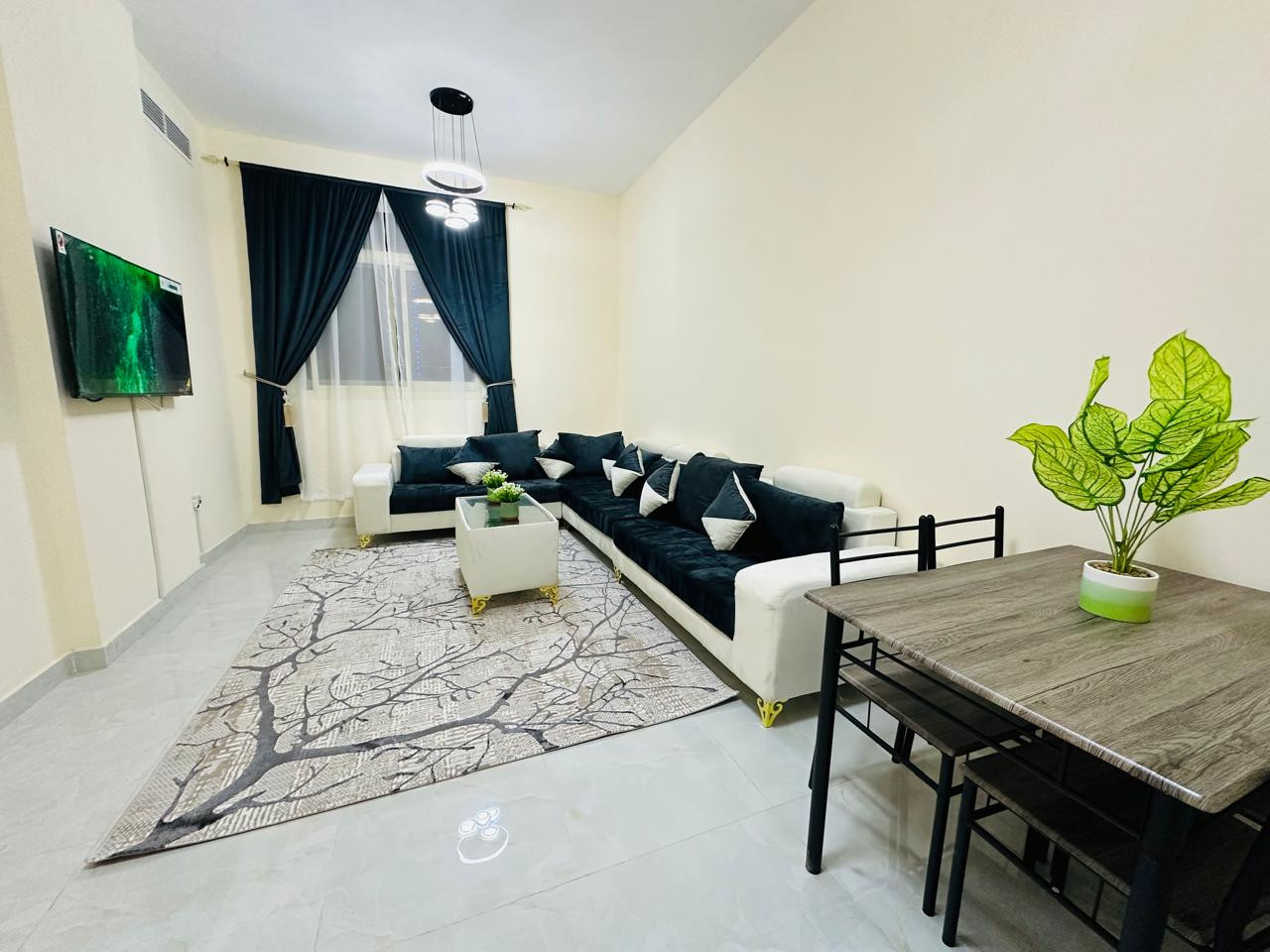 Two-bedroom apartment with a living room for rent