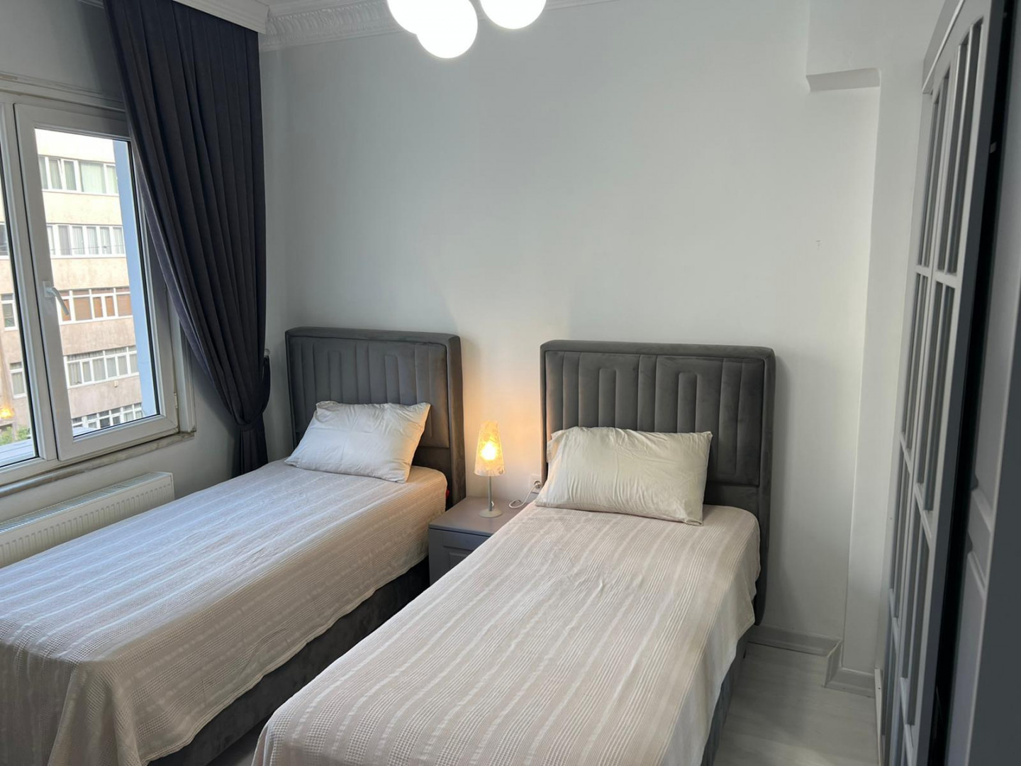 Two-bedroom apartment with a living room for monthly rent