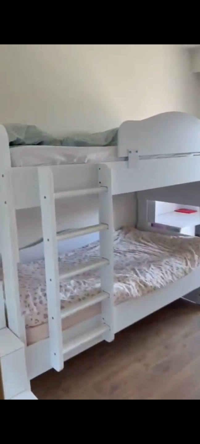 Two-bedroom apartment with a living room for annual rent