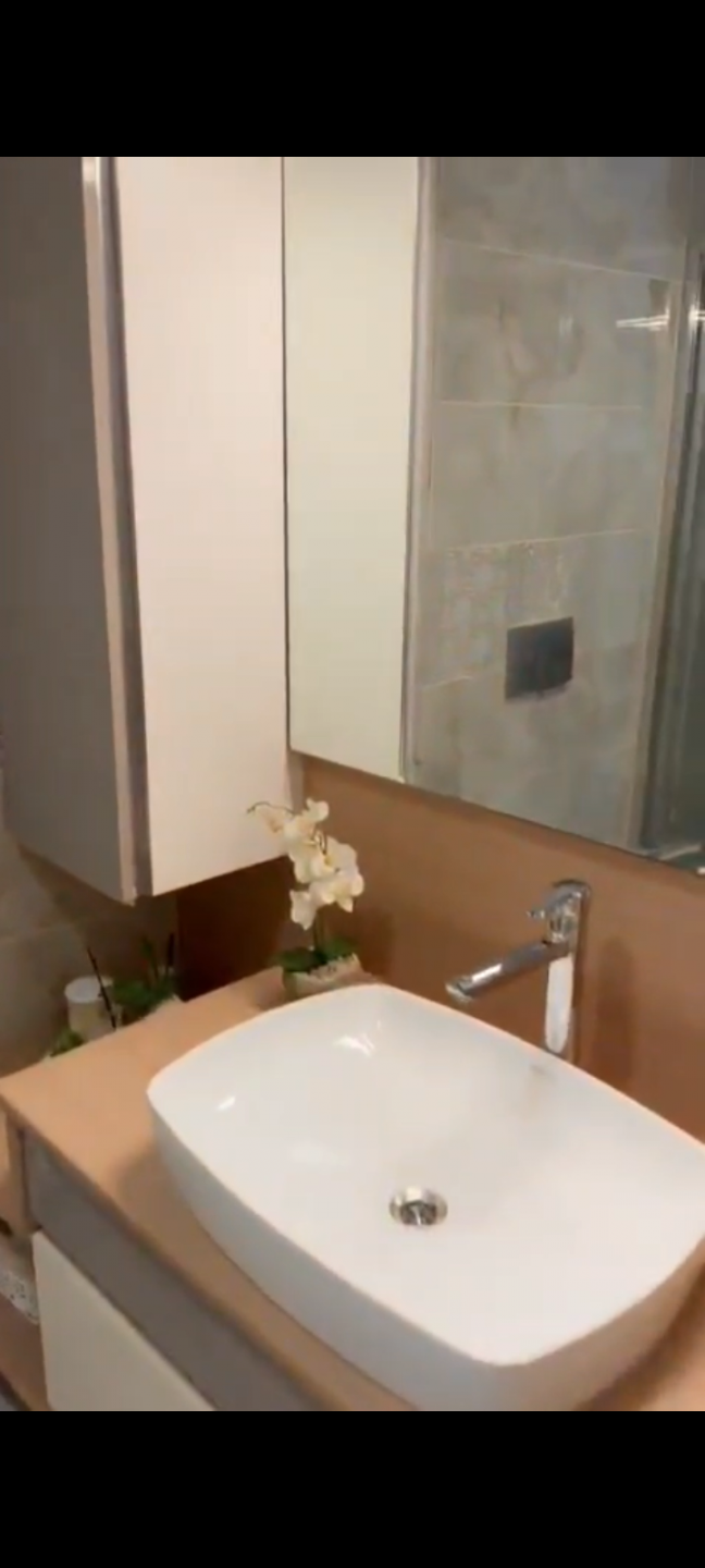 Two-bedroom apartment with a living room for annual rent