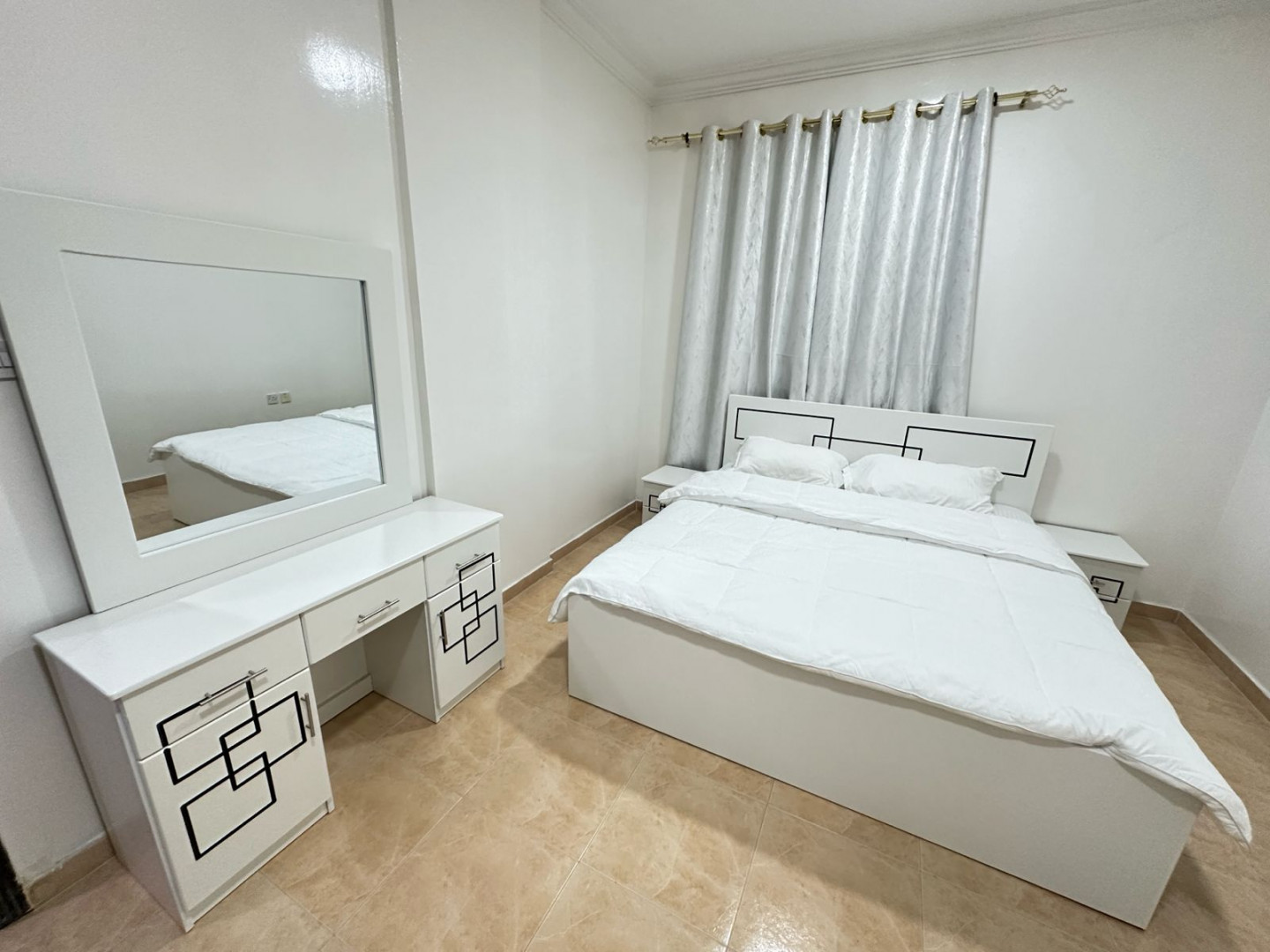 Two-bedroom apartment with a living room for rent