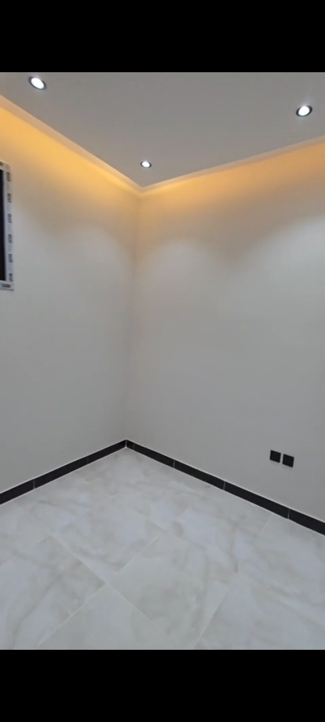 Two-bedroom apartment with a living room for rent