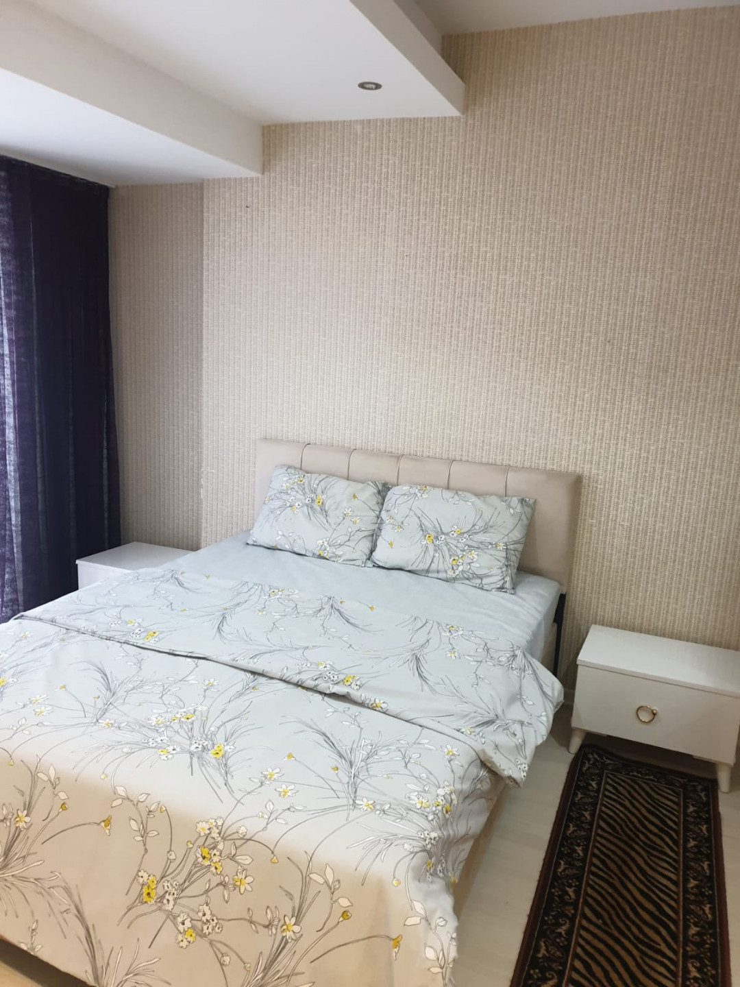 Two-bedroom apartment with a living room in the Kamoush complex
