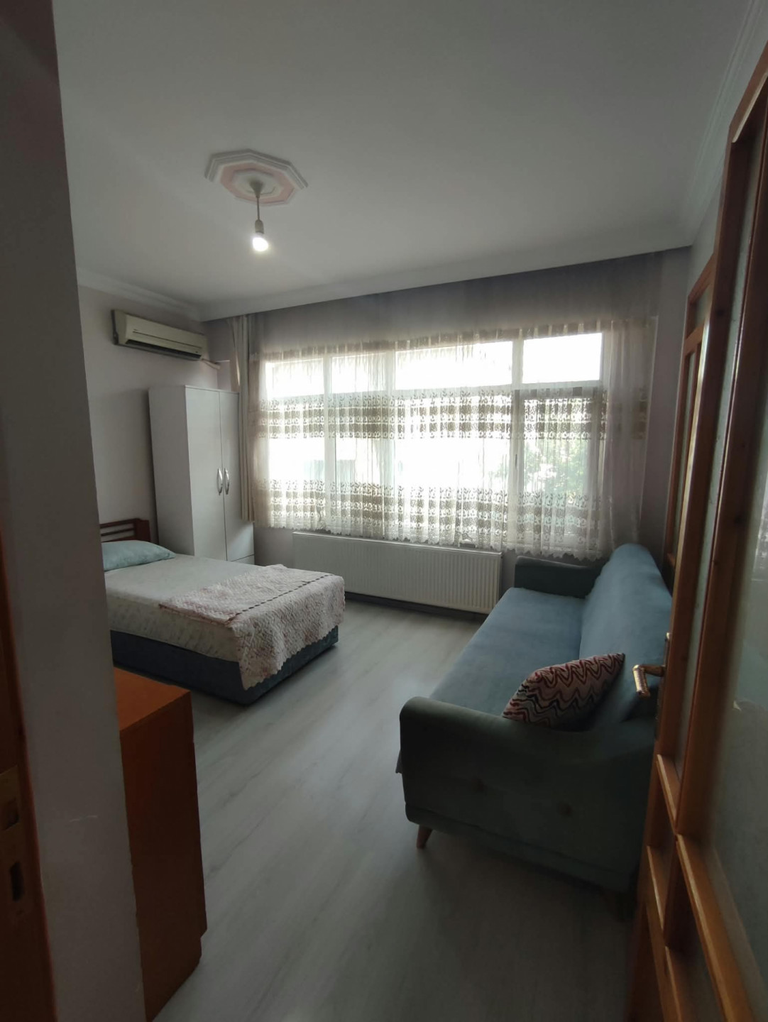 Two-bedroom apartment with a living room, air-conditioned