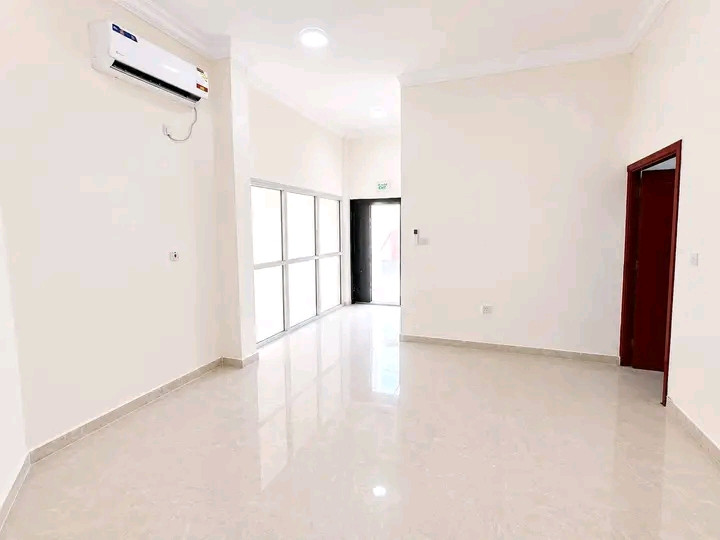 shk-ghyr-mfrosh-balaazyzy01792270576.jpg