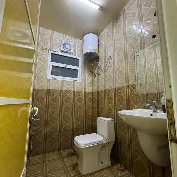 Unfurnished apartment in Al Khoudh