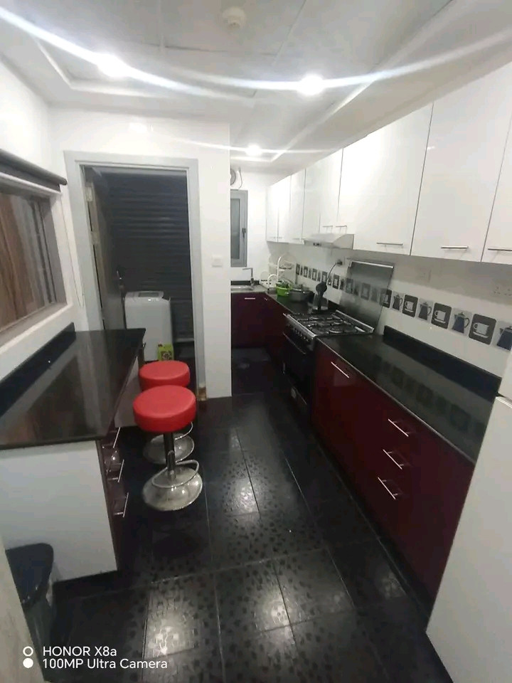 Large apartment in Al-Bousher