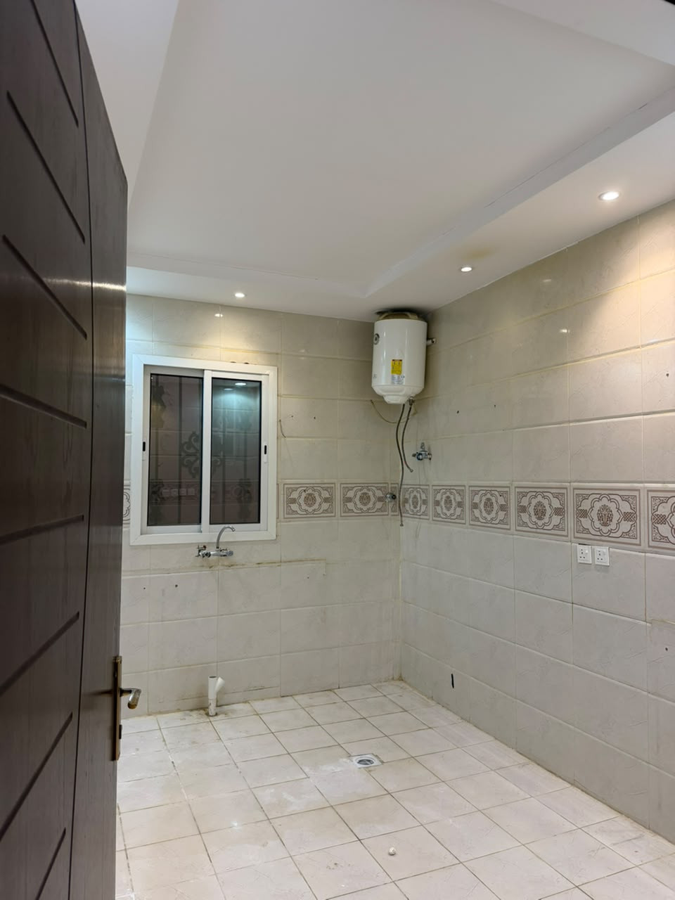 A large and spacious apartment in Al Raml