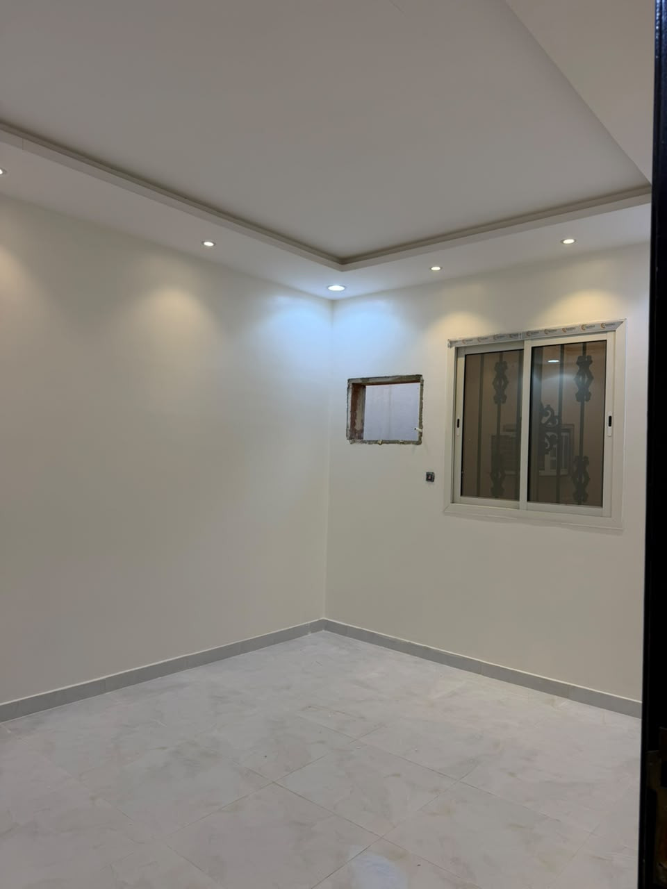 A large and spacious apartment in Al Raml