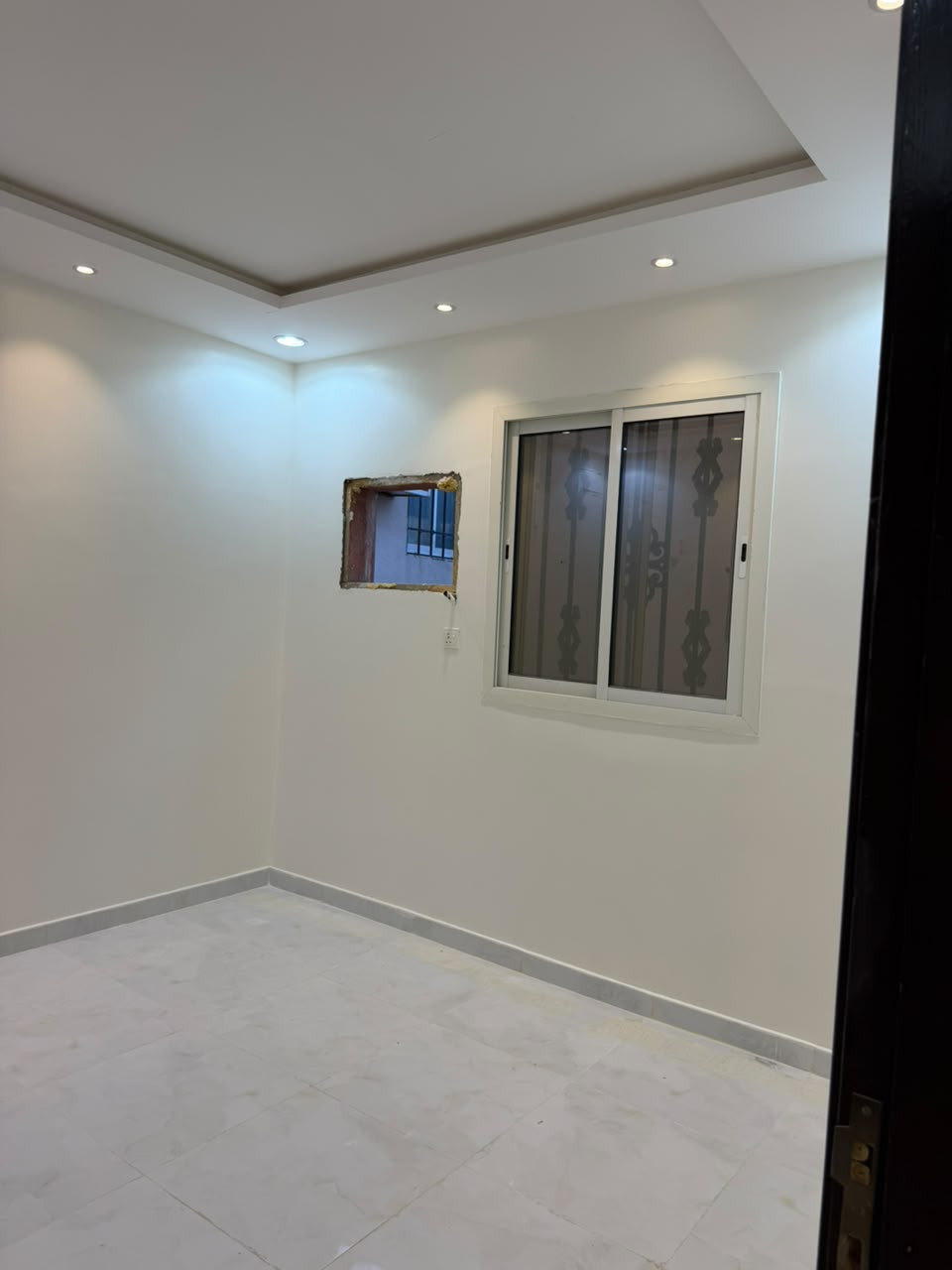 shk-kbyr-o-oasaa-balrmal71790276066.jpg
