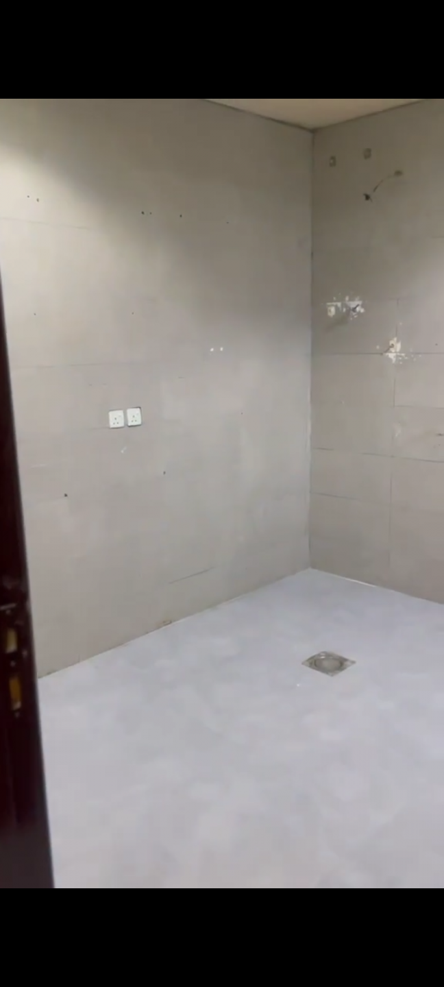 Apartment for annual rent in Al Hazm