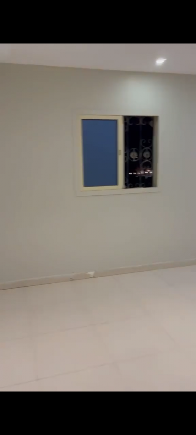 Apartment for annual rent in Al Hazm