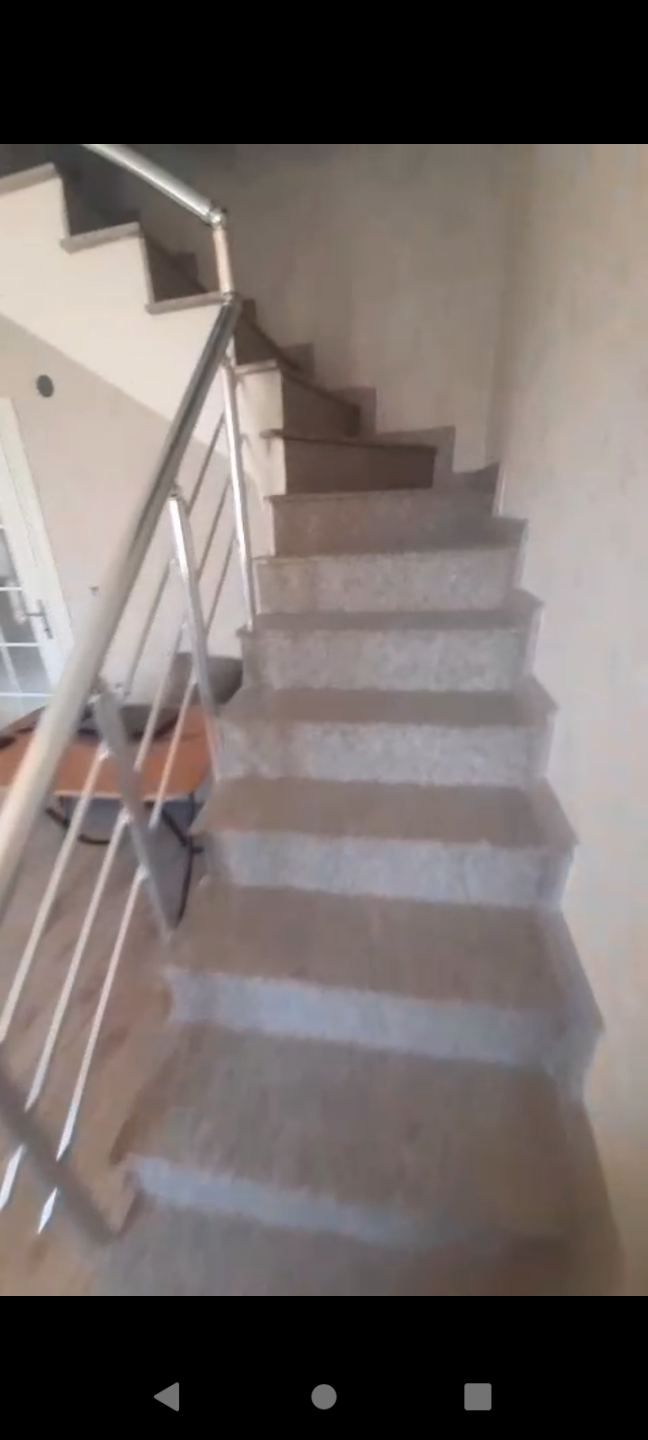 Duplex apartment for annual rent