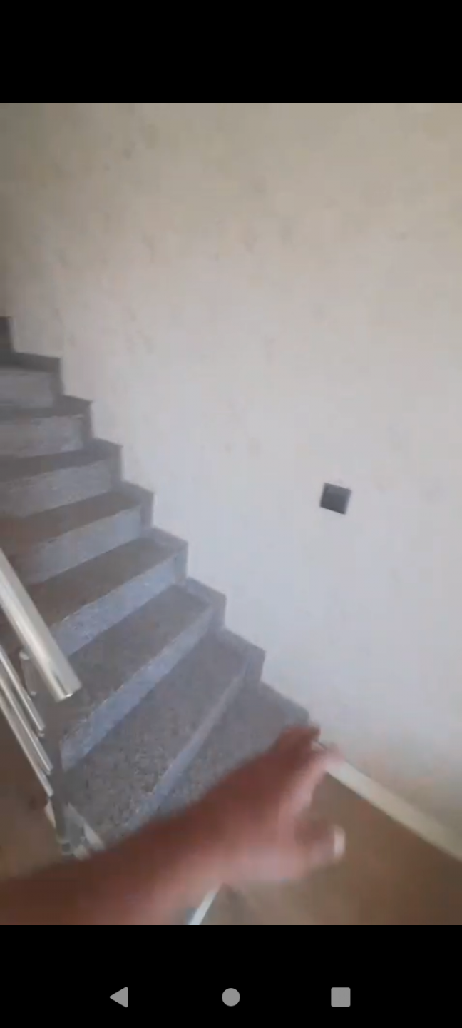 Duplex apartment for annual rent