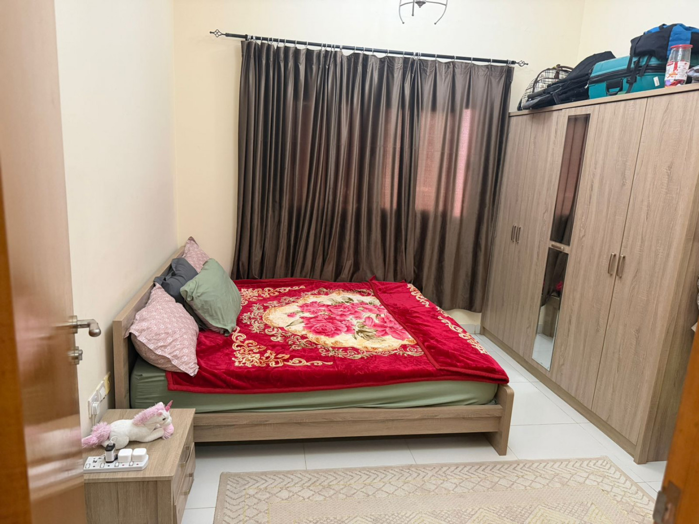 Apartment with balcony on the Corniche