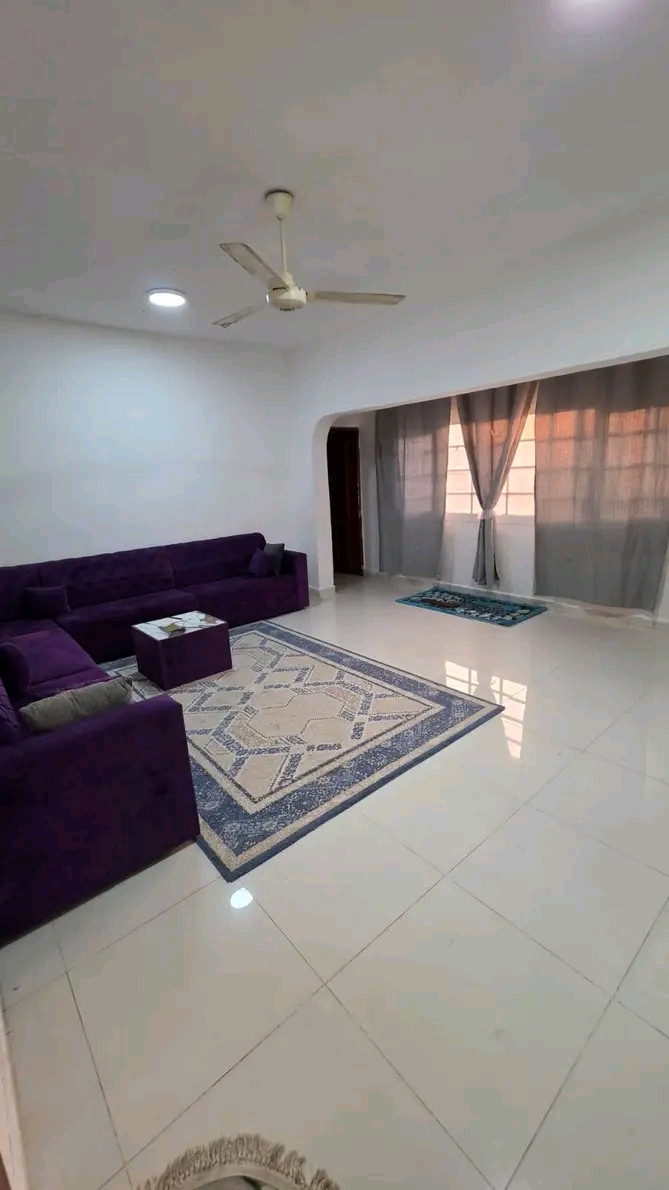 shk-mfrosh-alkhoyr-shaml-alkhdmat01789589942.jpg