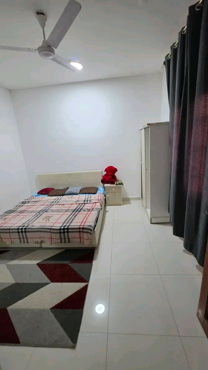 Furnished apartment in Al Khuwair, all services included