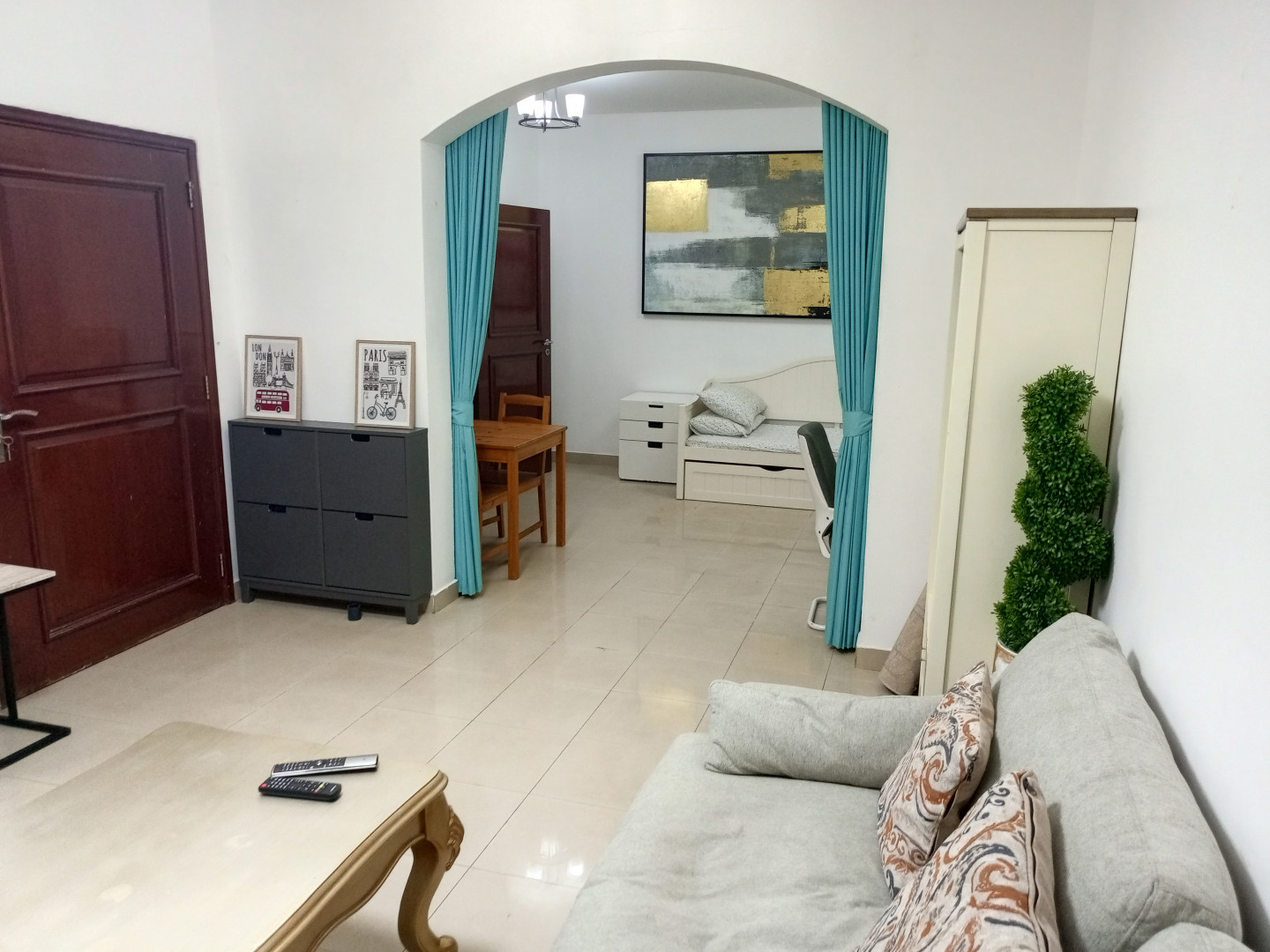 Fully furnished flat for monthly rent