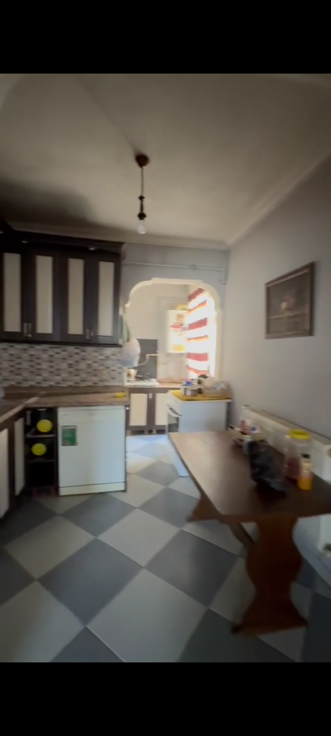 Furnished apartment with a good size