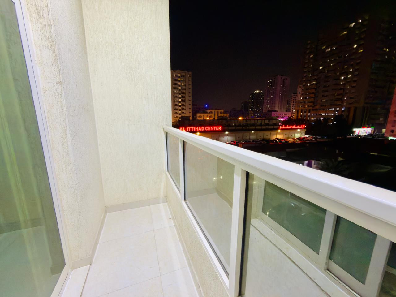 shk-mfrosh-khlf-athad-sntr71792922603.jpg