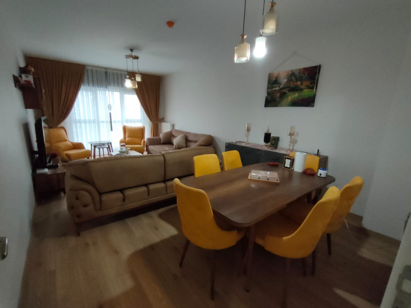 shk-mfrosh-llaygar-alsnoy01790614945.jpg