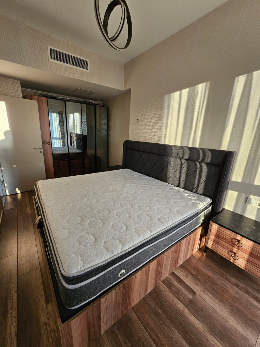 Luxury furnished apartment
