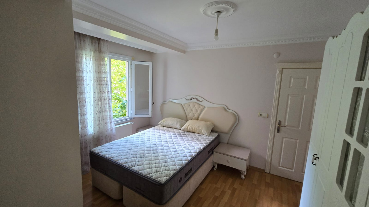 A distinctive furnished apartment in Denizkoşklar