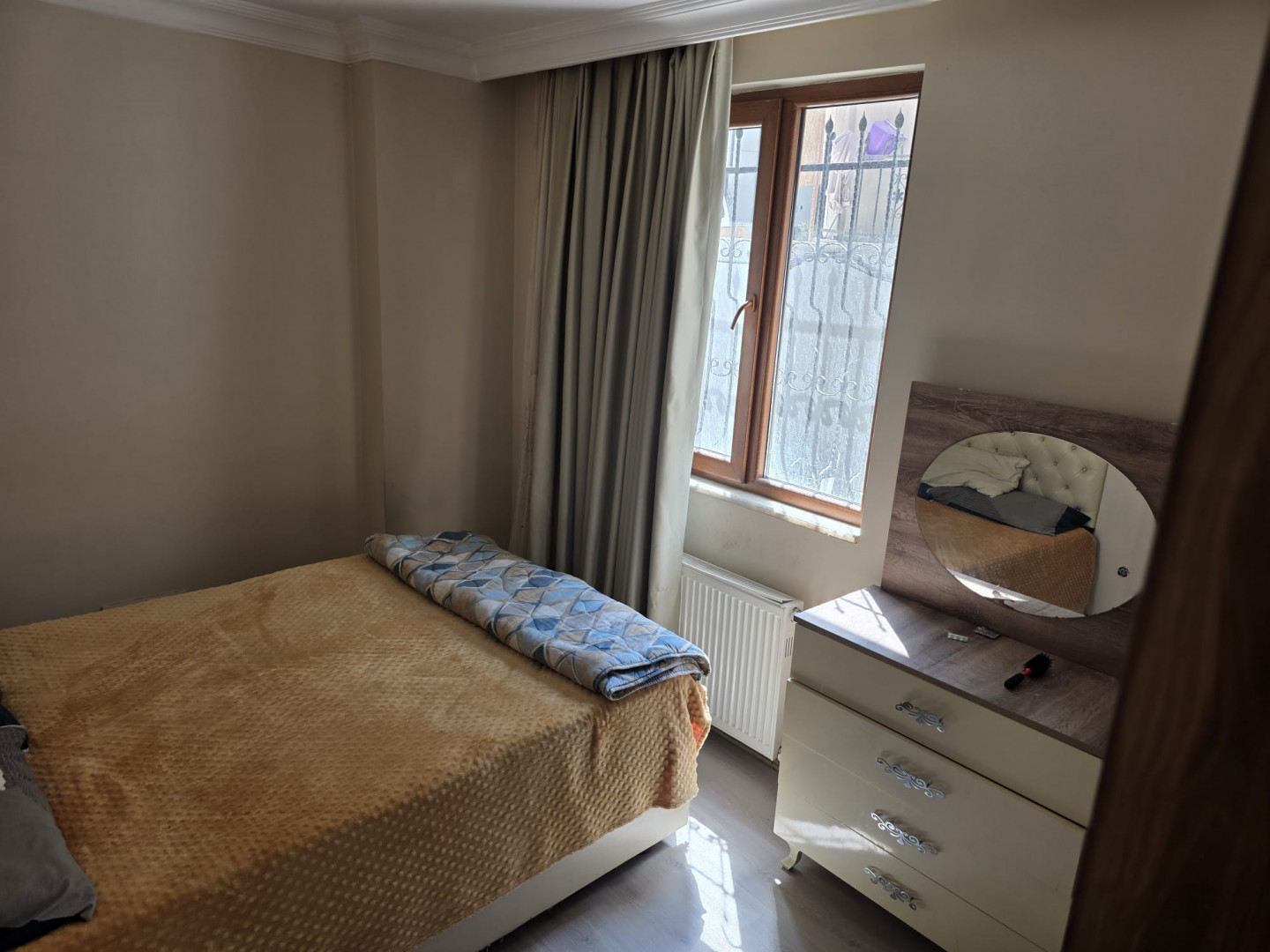 Furnished ground floor apartment