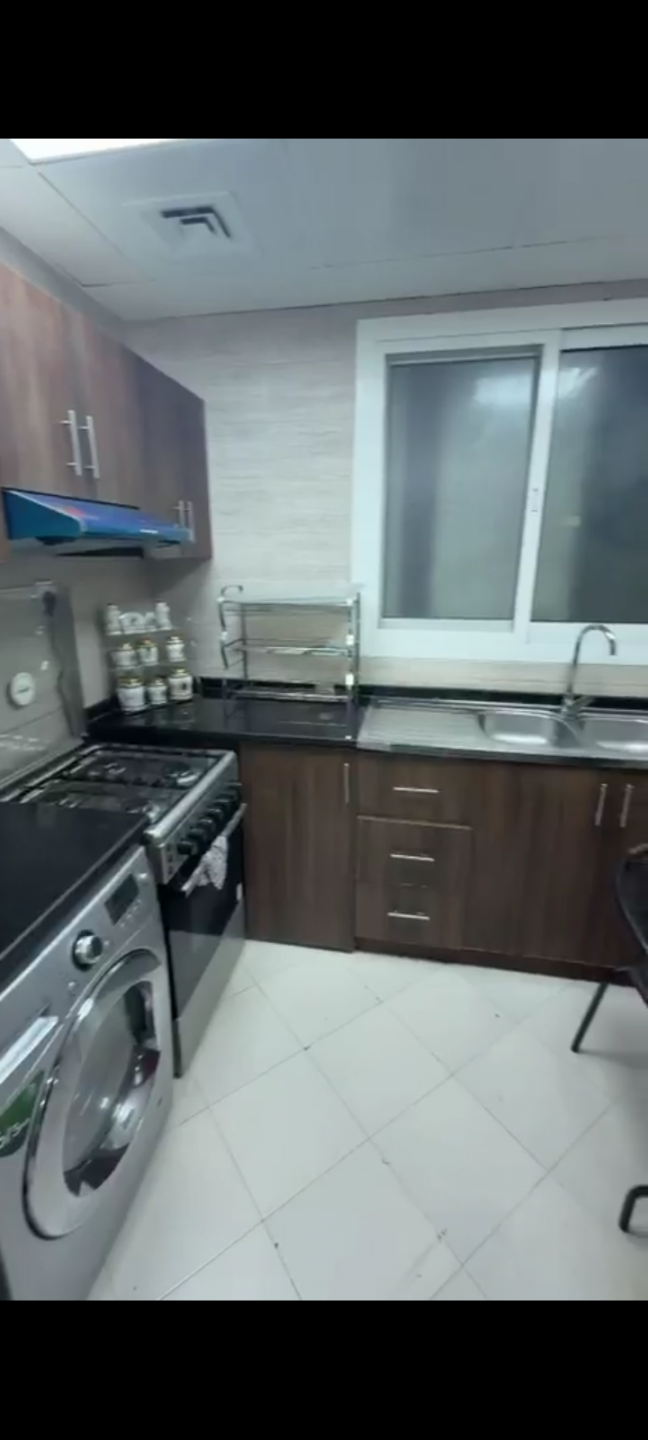 Distinguished apartment in Al Waha Towers
