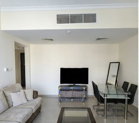 A distinctive apartment with a view of Khan Lake
