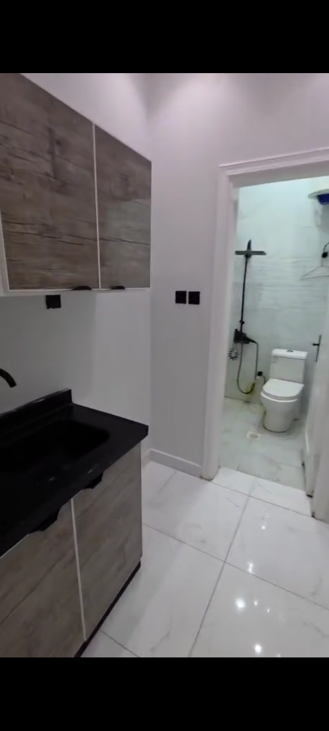 A distinctive apartment in the Gulf, first occupancy