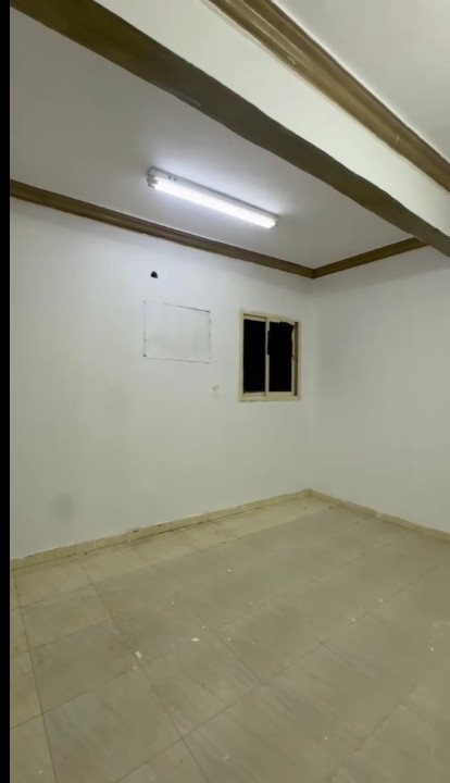 A distinctive apartment in the Umm Al Hamam Al Gharbi neighborhood
