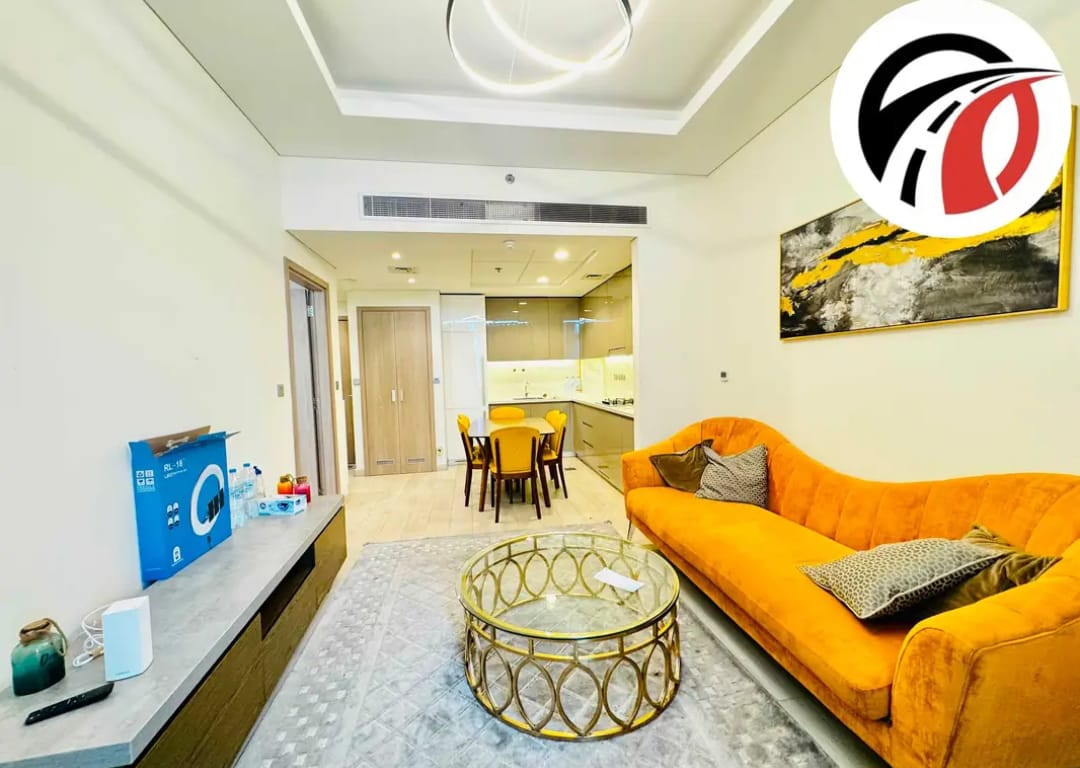 A very distinctive, fully furnished apartment close to services and including everything