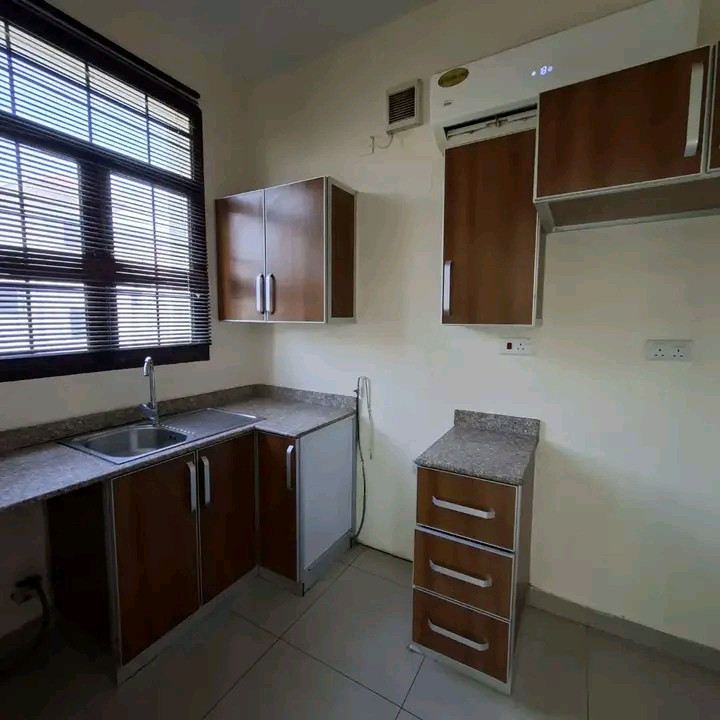 A very distinctive apartment in Al-Hajiyat with a spacious area