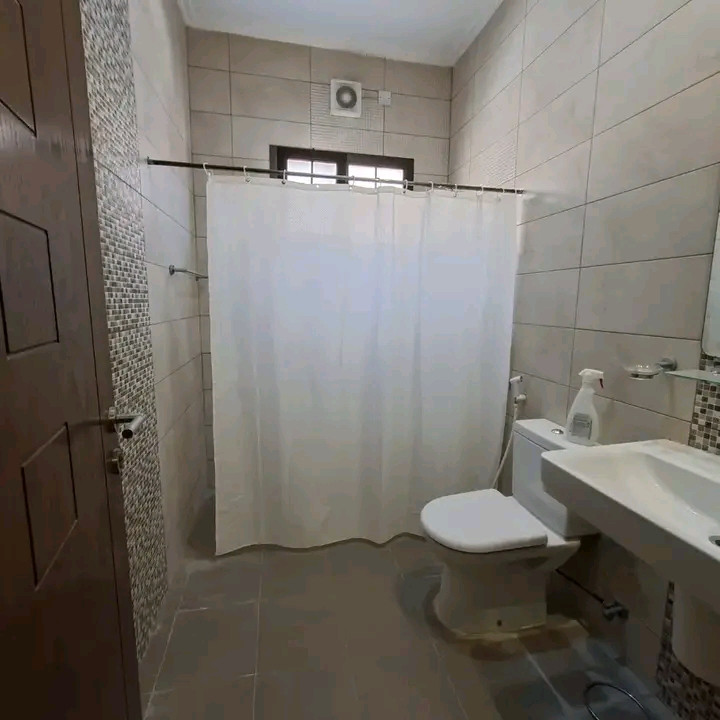A very distinctive apartment in Al-Hajiyat with a spacious area