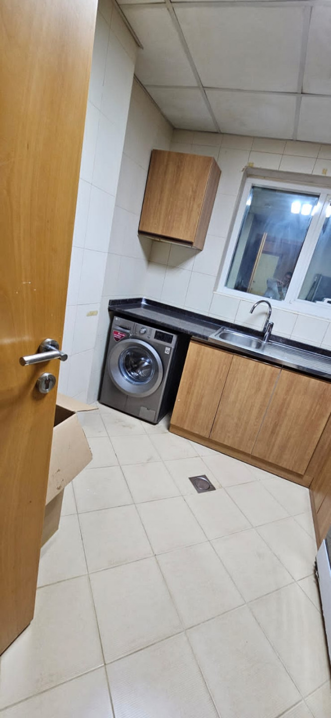 A distinctive and luxurious apartment in Al Qasimia