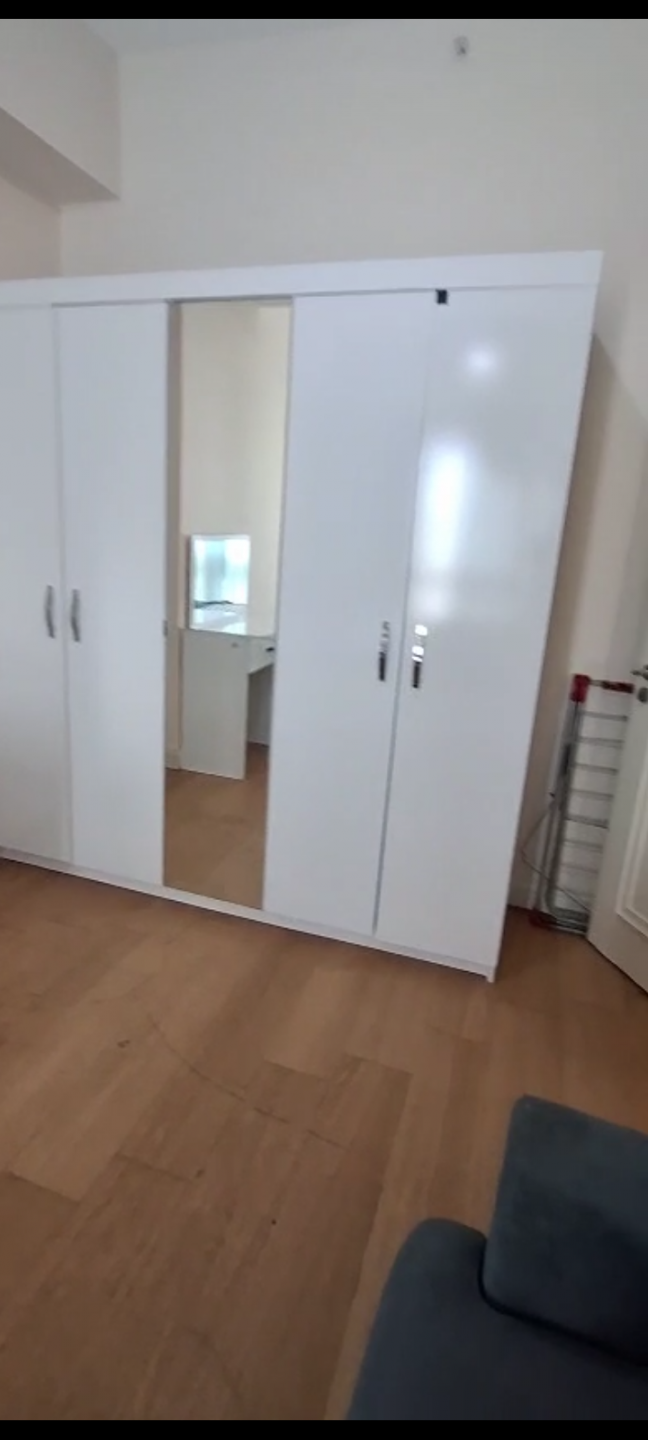 A distinctive and luxurious apartment