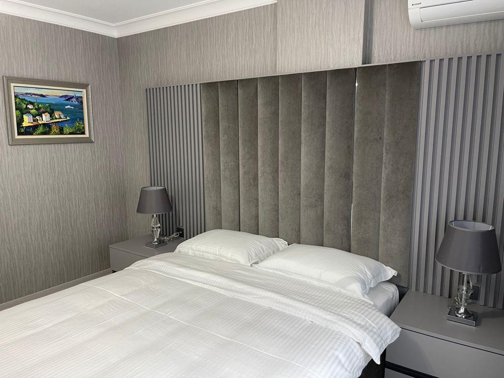 3-bedroom apartment with a living room for rent