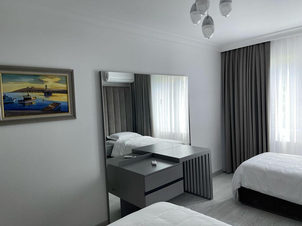 3-bedroom apartment with a living room for rent