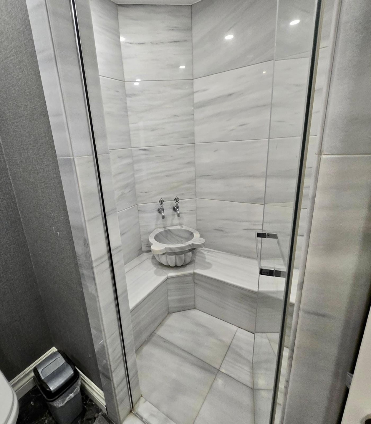 Fully serviced apartment in Beylikdüzü