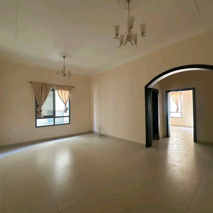 Clean apartment for monthly rent in Saar