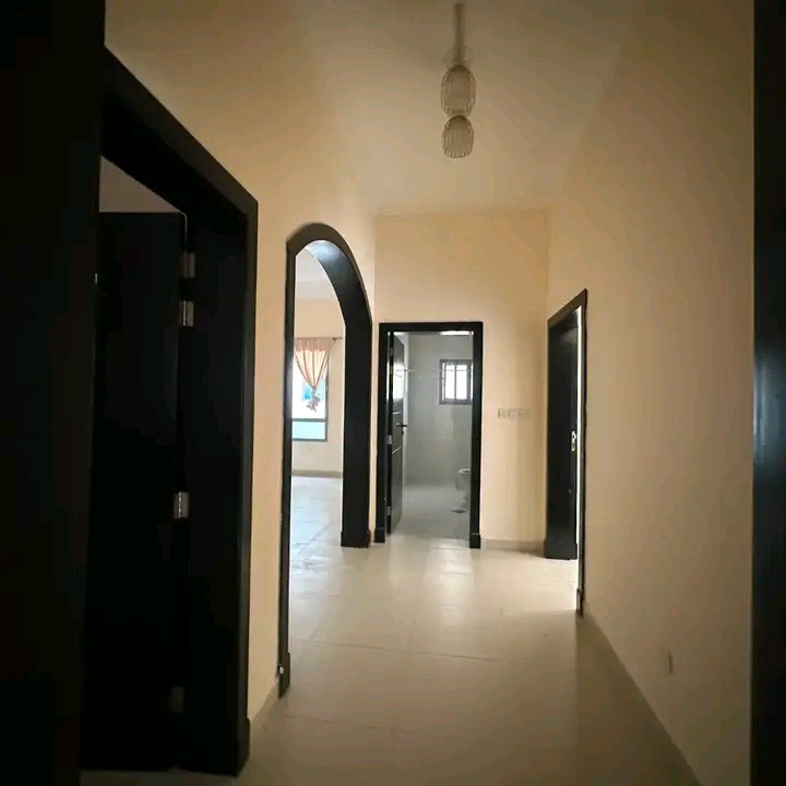 shk-nthyf-llaygar-alshhry-bsar31785767099.jpg