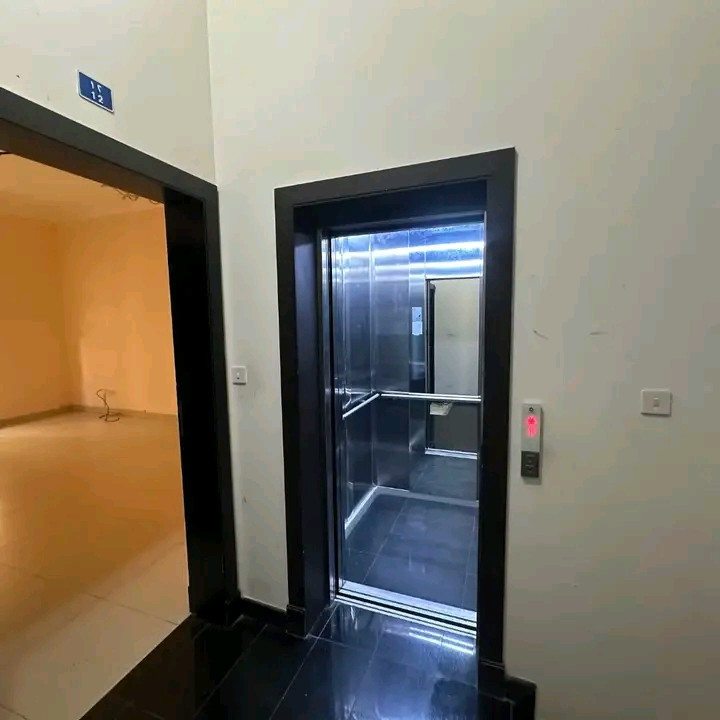 Clean apartment for monthly rent in Saar