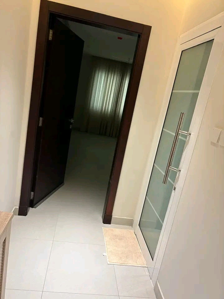 Clean and spacious apartment for rent in Al-Hajiyat area